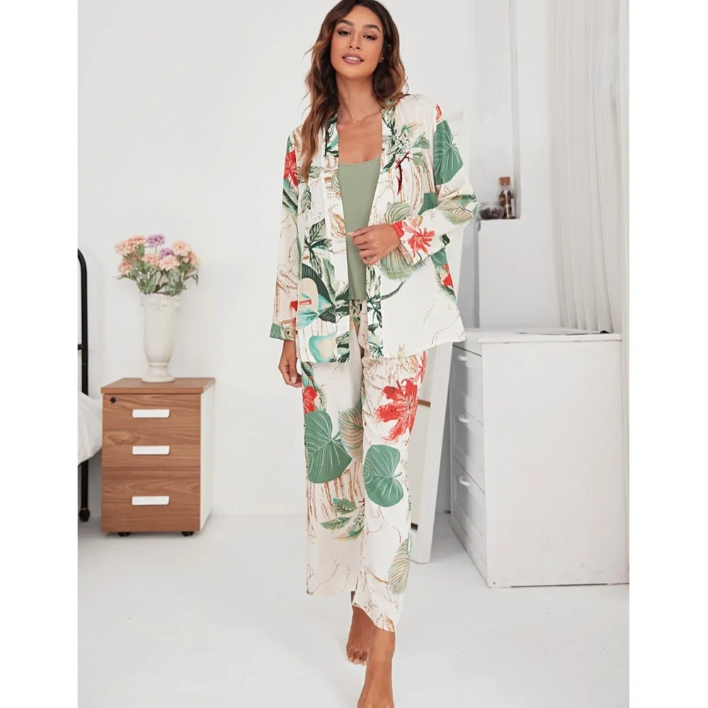 3 Piece Beige Green Floral Print Pajama Set - Picture 4 of 9